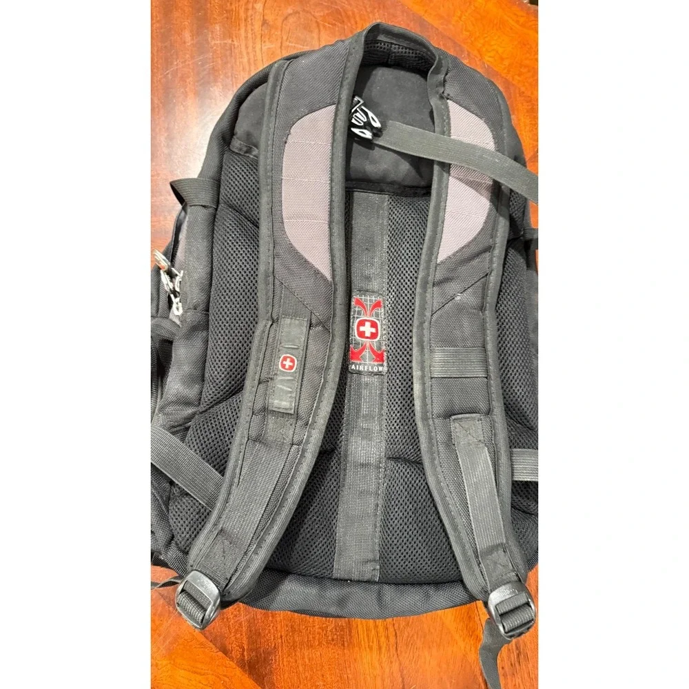 Swiss Gear Backpack‎ Computer Laptop Synergy Shock Business Black Gray